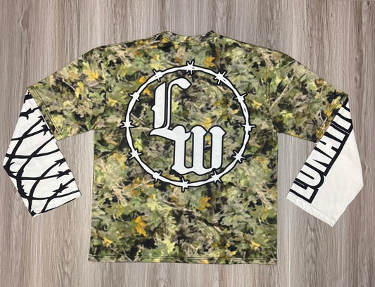 Long sleeve oversized camouflage T-shirt